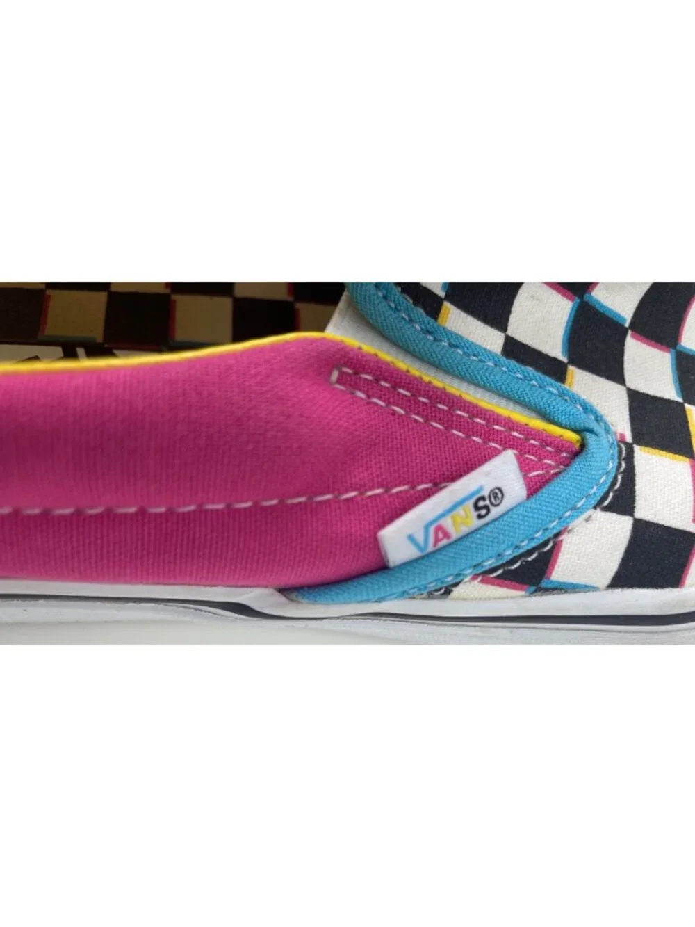 Vans Classic Slip-On Shoes Womens 9.5 Mens 8 Crazy Checkered Multicolor Skate